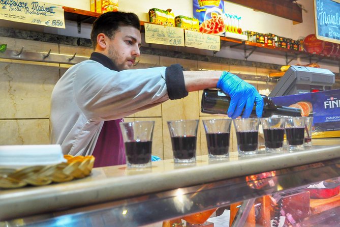 Rome: Trastevere Food Tour Wine Tasting and Local Expert Guide - Discover Trastevere on Foot and Food