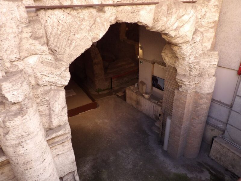 Rome: Trevi Fountain and Navona Square Underground Tour - Admiring Bernini’s Fountain of the Four Rivers at Navona Square
