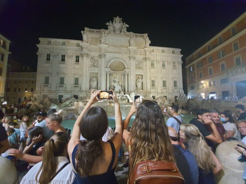Rome: Trevi Fountain & Other Highlights Guided Tour at Night - Why This Night Tour Offers a Unique Perspective on Rome