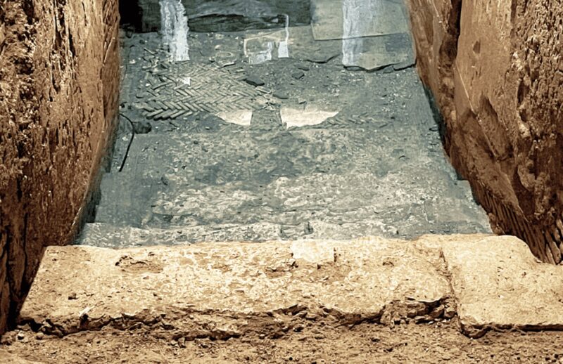 Rome: Trevi Fountain Underground Small Group Tour - Exploring the Vicus Caprarius: The Water City