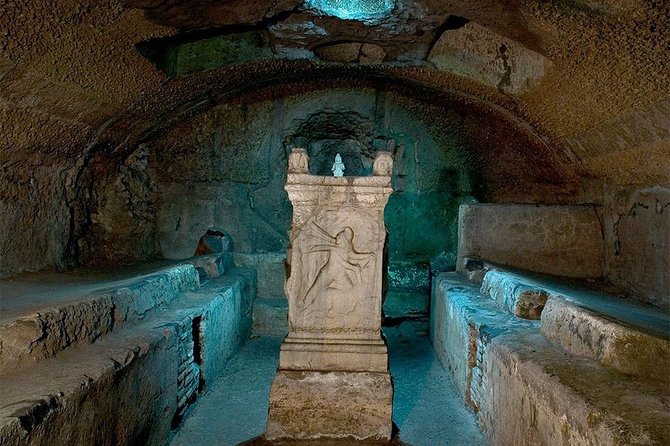 Rome Underground Private Tour + Rome Catacombs Tour - transfers included - Visiting the Catacombs of St. Callixtus on the Appian Way