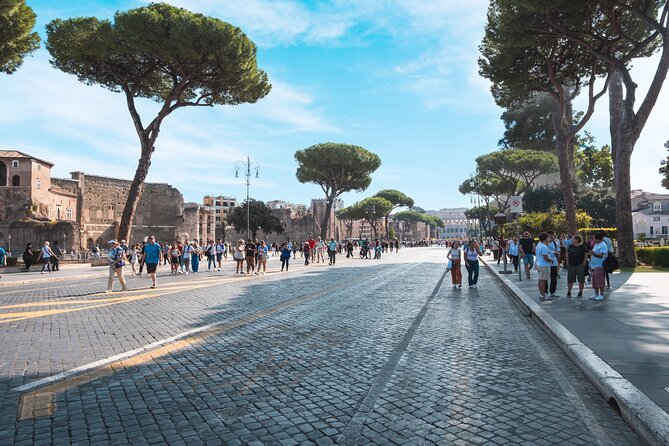 Rome Unforgettable Highlights by Golf Cart Tour - The Colosseum’s Exterior and Photo Opportunities