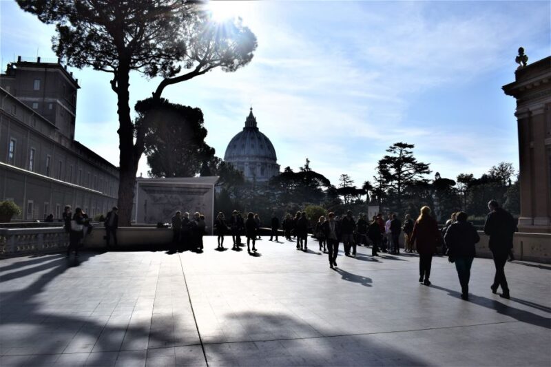 Rome: Vatican & Colosseum Experience with Lunch & Transfers - Walking Through the Roman Forum and Palatine Hill