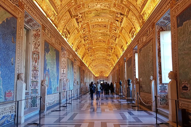 Rome: Vatican Museums and Colosseum Private Tour with Transfers - The Tranquil Cortile della Pigna and Renaissance Art
