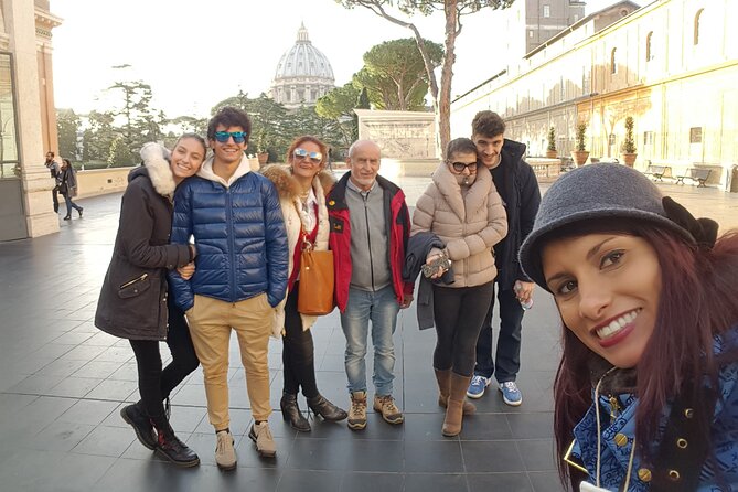 Rome: Vatican Museums and St. Peter's Basilica Small Group Tour - The Role of the Guides and Their Engagement Style