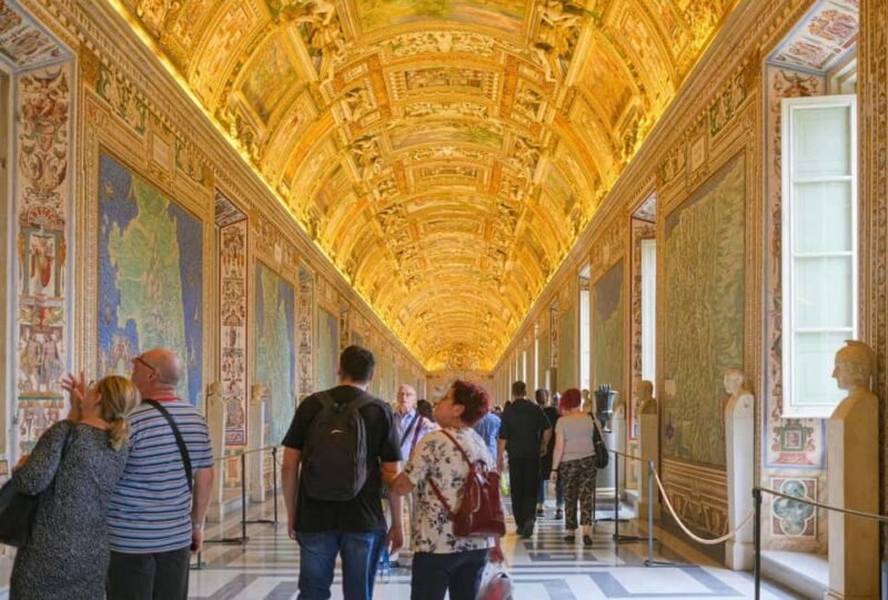 Rome: Vatican, Sistine Chapel & St. Peters' Tour & Aperitivo - Logistics and Practical Tips for the Vatican Tour
