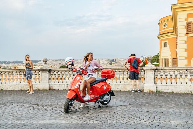 Rome Vespa 125cc Daily Rental - Key Points