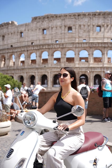Rome: Vespa Photo Tour with Historic City Highlights - Exploring Rome’s Iconic Landmarks on a Vespa