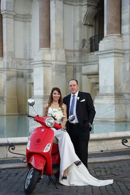 Rome Vespa Photoshoot Experience with Free Transportation - Exploring the Pantheon with Phone Photos