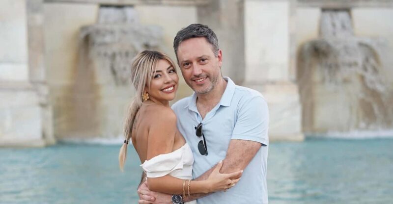 Rome: Vespa Photoshoot with Aperol Spritz - The Final Stop at Piazza Venezia