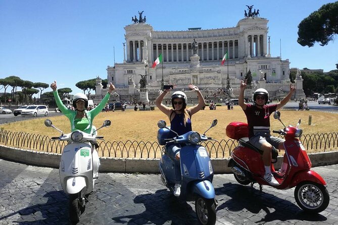 Rome Vespa Primavera 125 cc Rental - 48 Hours Rental - What’s Included in the Rental Package