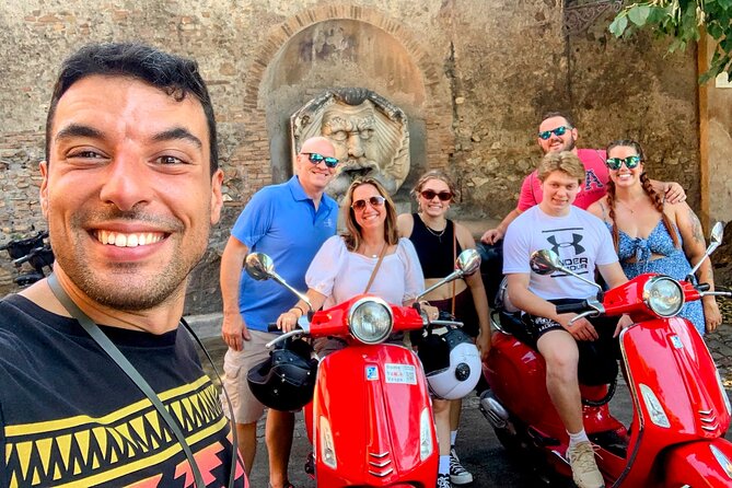 Rome Vespa Tour 3 hours with Francesco (Official Licensed Guide) - Special Experience at the Janiculum
