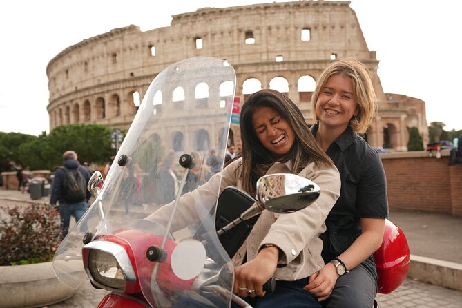 Rome: Vespa Tour with Photographer and Tiramisu treat - Reaching the Breathtaking Belvedere on Janiculum Hill