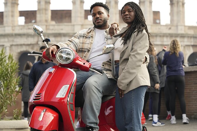 Rome: Vespa Tour with Professional Photoshoot - The Guide and Photographer: Creating a Seamless Experience