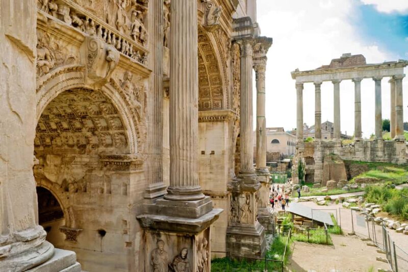 Rome: VIP Colosseum, Roman Forum, Palatine Hill Experience - Starting Point at Via Labicana for a Smooth Entry