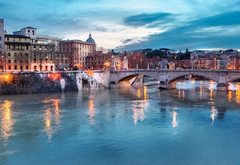 Rome: VIP Colosseum, Roman Forum, Palatine Hill Experience - Discovering the Roman Forum at Your Own Speed
