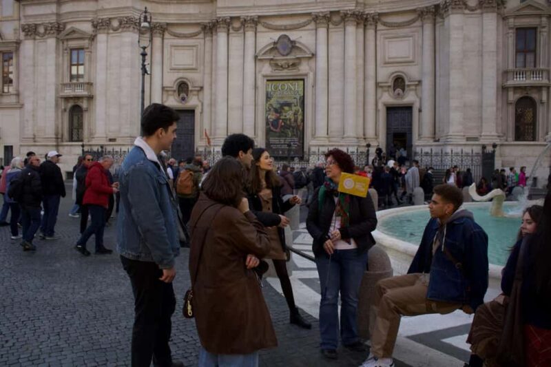 Rome Walking Tour: Pantheon, Trevi, Navona & Hidden Gems - The Role of the Guide and Storytelling