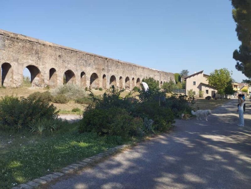Rome: Walking Tour to the Park of the Aqueducts - Exploring Via del Mandrione and Nearby Waterway Ruins