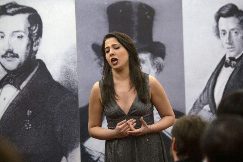 Rome: Xmas Opera Concert with Aperitif | Opera's Top Hits - The Festive Spirit with Christmas Songs