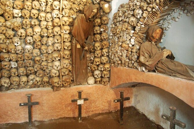 Romes Bone Chapel & Catacombs: Skulls, Crypts & City Ride - Discover Rome’s Unique Catacombs and Bone Chapel with Guided Ease