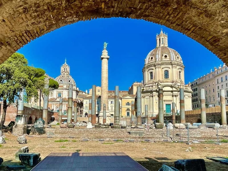 Rome's Hidden Underground Excavations & Colosseum Tour - Discovering Underground Tunnels and Ancient Residences