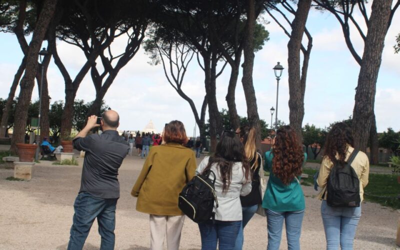 Romes Top Highlights Tour by Luxury Golf Cart - Comparing This Tour to Similar Options