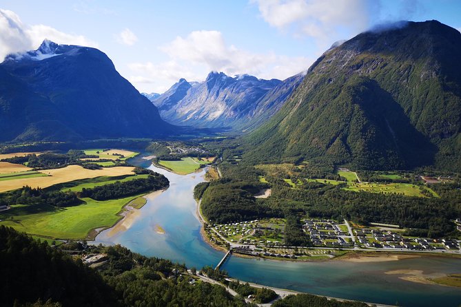 Romsdalsstigen Via Ferrata - Introwall - What Technical Equipment is Included?