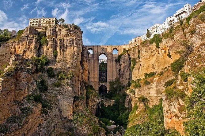 Ronda and white village of Setenil Private tours from Granada up to 8 persons - Key Points