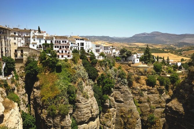 Ronda and White Villages Guided Tour from Seville - The Pacing and Timing of the Day