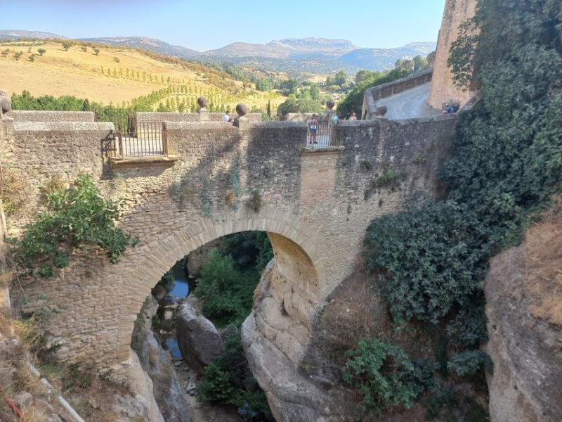 Ronda & Setenil de las Bodegas - SemiPrivate - Discover the Unique Charm of Setenil de las Bodegas and Ronda