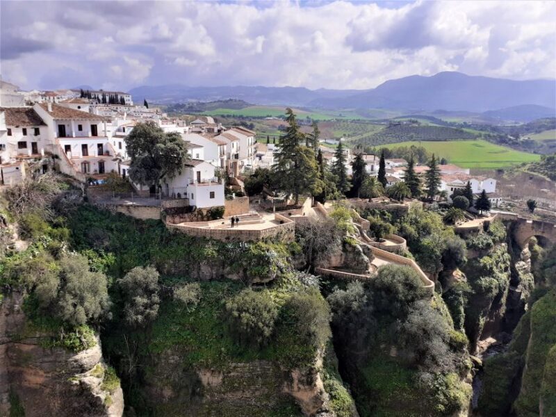 Ronda: Sightseeing Walking Tour - Visiting the Iconic Bullring and Its Cultural Significance
