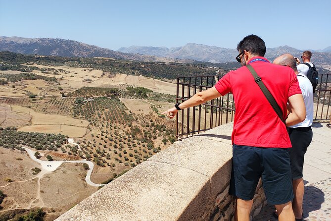 Ronda, the dreamt city: Private Walking Tour - The Iconic New Bridge from the 18th Century