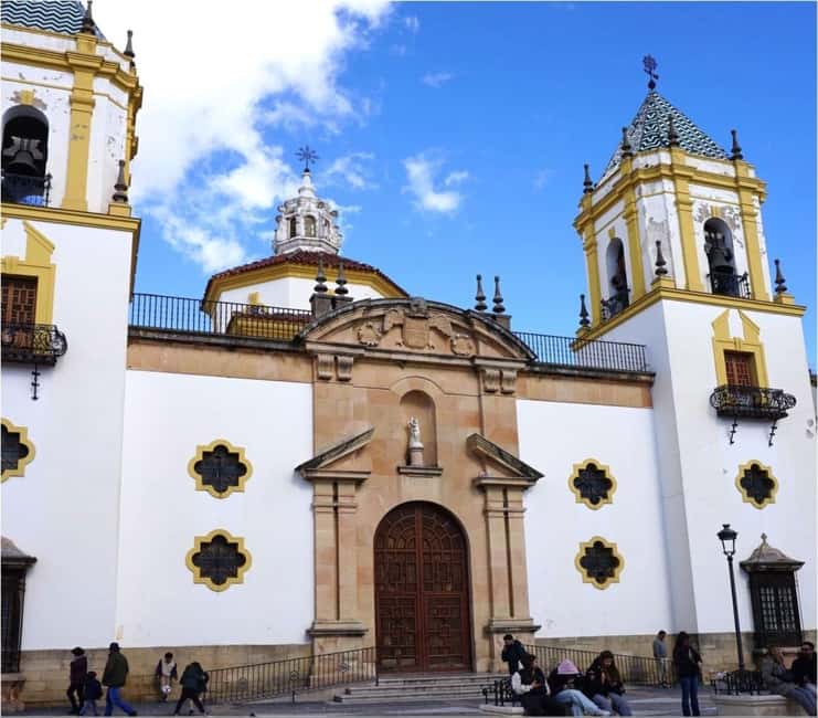 Ronda's Historic Center: A self-guided tour created by a local Official Guide - Accessibility and Multilingual Support