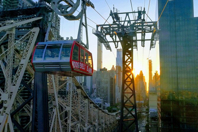 Roosevelt Island Historical Walking Tour - Walking Under the Queensboro Bridge for Architectural Views