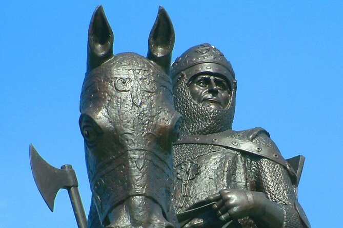 Rosslyn Chapel, Dunfermline Abbey and Stirling Castle Day Tour - The Experience of Scottish History and Architecture