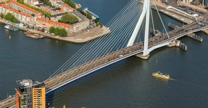 Rotterdam and Kinderdijk Daily Walking and Boat Tour - Seamless Transition to Kinderdijk’s Windmill Wilderness