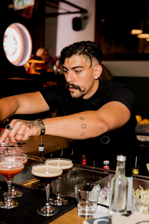 Rotterdam Center: Cocktail Bar Walking Tour - Self Guided - Key Points