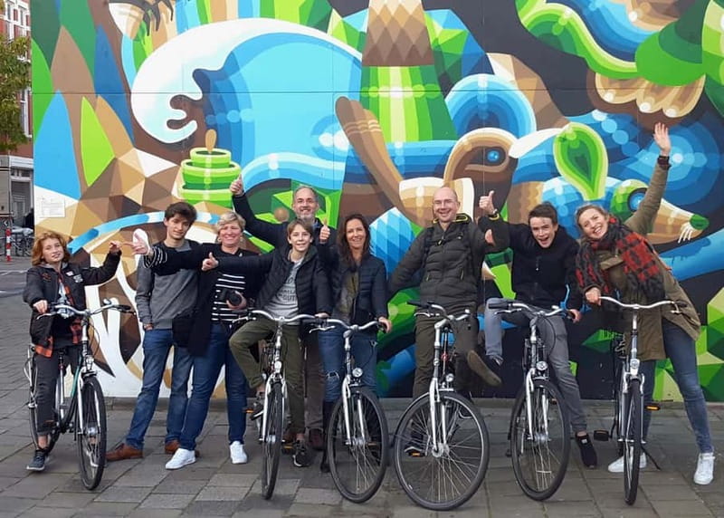 Rotterdam: City Highlights Guided Bike Tour - Rotterdam: City Highlights Guided Bike Tour