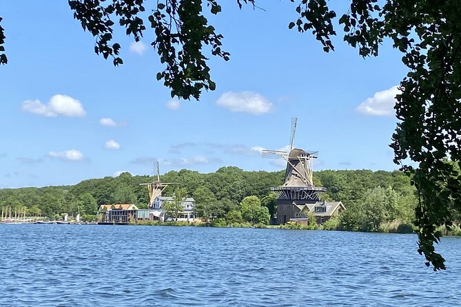Rotterdam countryside on the wheels - bike tour around city - The Experience Guide: Knowledgeable and Friendly