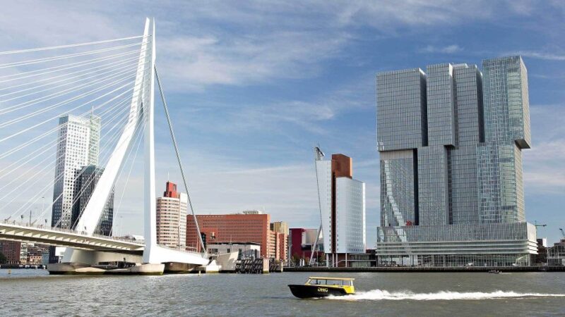 Rotterdam: De Rotterdam, Cube Houses, Watertaxi and Markthal - Who Should Choose This Tour?