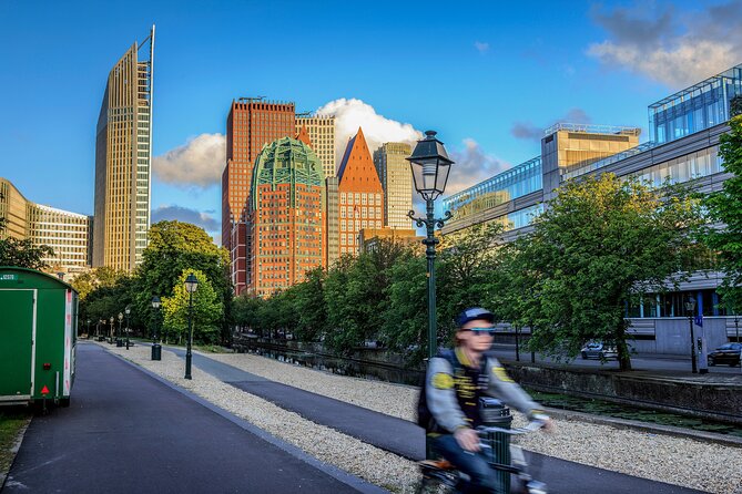 Rotterdam, Delft and The Hague Guided Tour from Amsterdam - Visiting Rotterdam’s Modern Skyline and Harbor