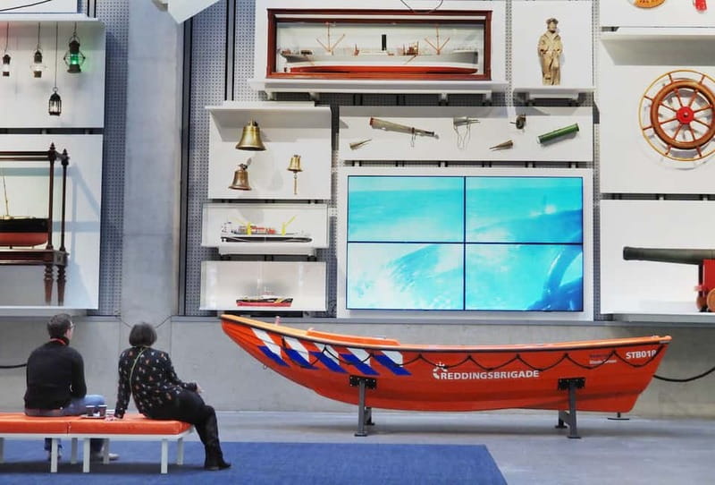 Rotterdam: Maritime Museum and historic museum harbor ticket - Inside the Maritime Museum: Modern Exhibitions and Interactive Experiences