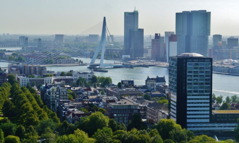Rotterdam: Private Bike Tour with A Guide - Pacing and Physical Requirements