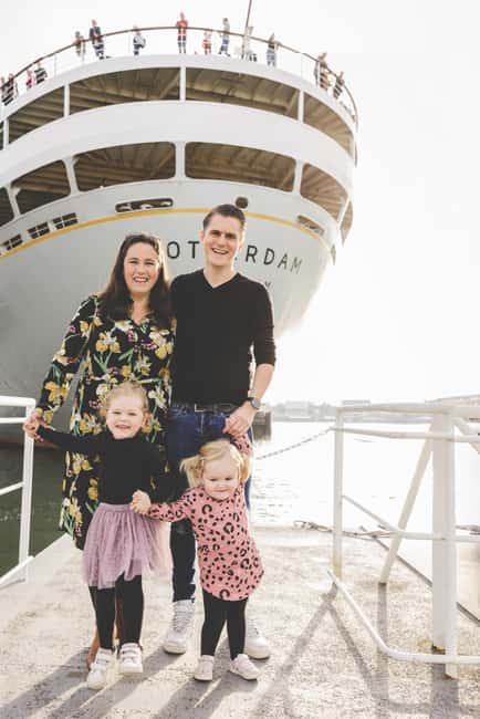 Rotterdam: Private Photoshoot with a Local Photographer - Frequently Asked Questions