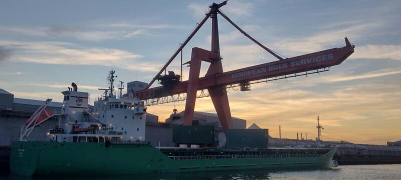 Rotterdam: Summer Evening Cruise with Live Entertainment - Discover Rotterdam from the Maas River on a Summer Evening Cruise