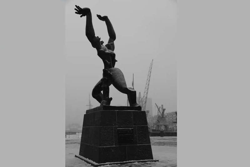 Rotterdam: WWII Walking Tour - The Rooftop View at Het Witte Huis