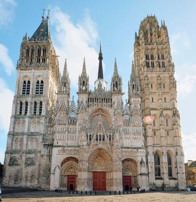 Rouen: Audio Guided City Tour - Starting Point at Rouen Tourist Office