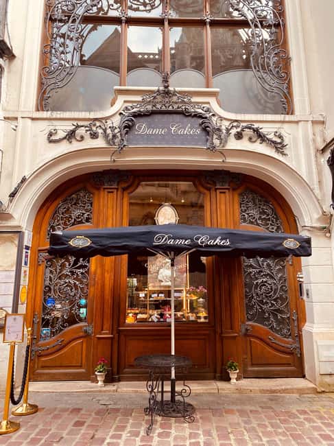 Rouen: French-style tea time at Dame Cakes - Accessibility and Practical Considerations