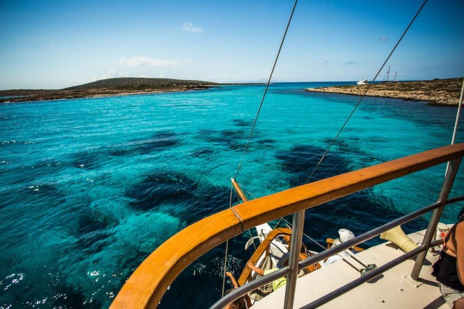 Round of Antiparos & Despotiko with Traditional Boat - The Blue Lagoon and Pantheronisia Island
