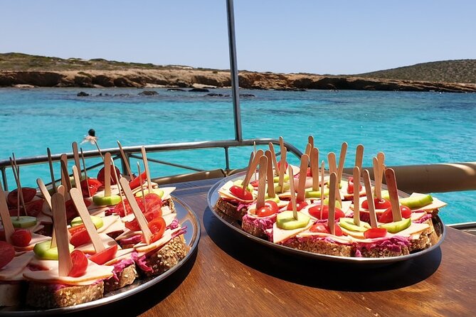 Round of Antiparos & Despotiko with Traditional Boat - The Food, Drinks, and Atmosphere Onboard